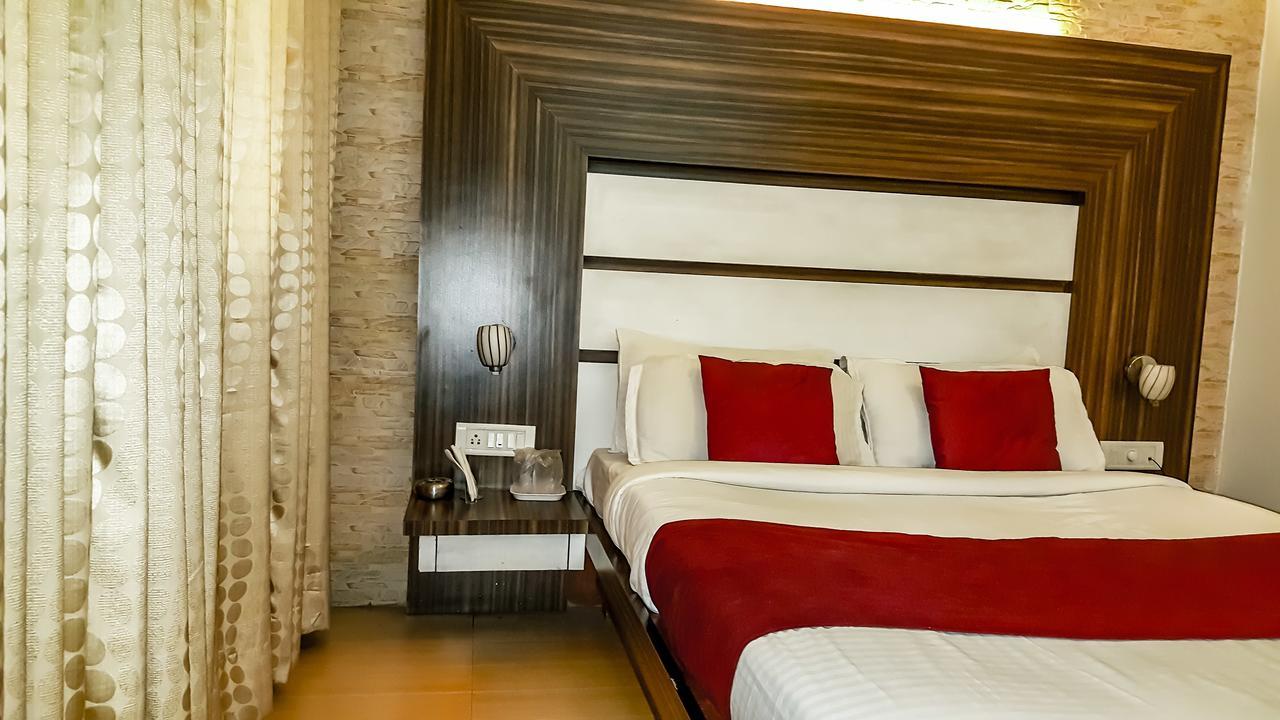 Hotel Khandesh Residency Panvel Exterior photo