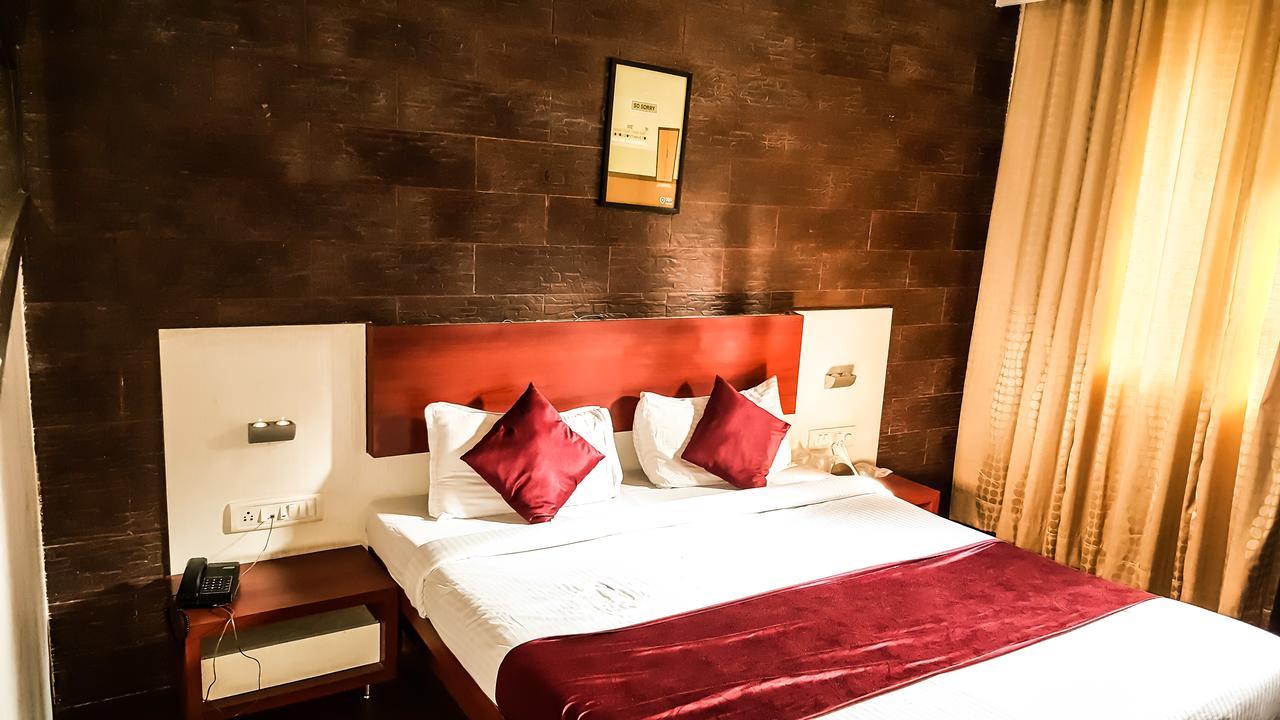Hotel Khandesh Residency Panvel Exterior photo